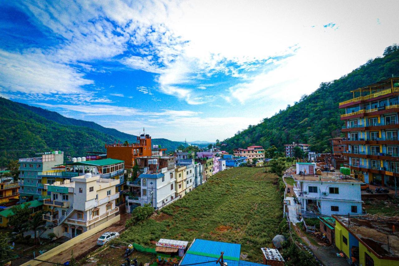 Manzil Hostel Rishīkesh Buitenkant foto